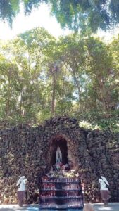 Gua Maria Bukit Kanada