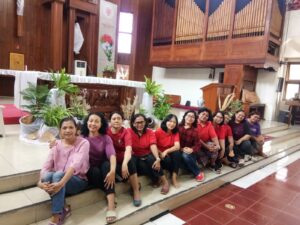 Tim Dekorasi Altar Paroki Cililitan