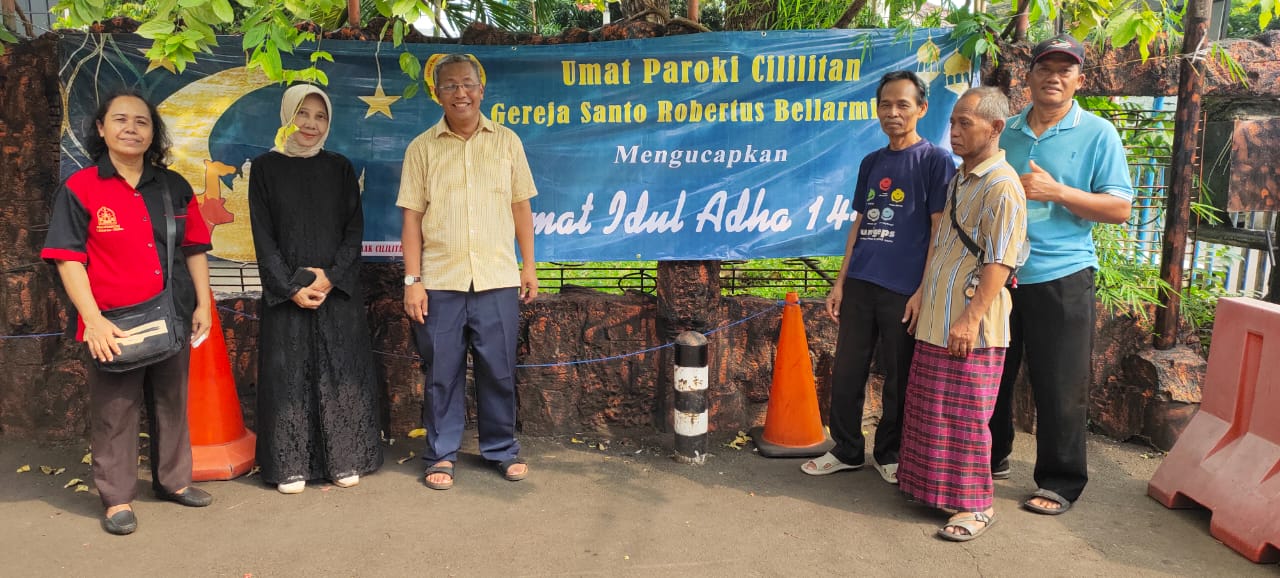 Penyerahan Hewan Qurban Ke Mushola Al Huda RT 009 RW 001 Kramat Jati